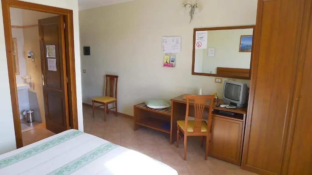 Hotel Da Paolino Trinita d'Agultu e Vignola