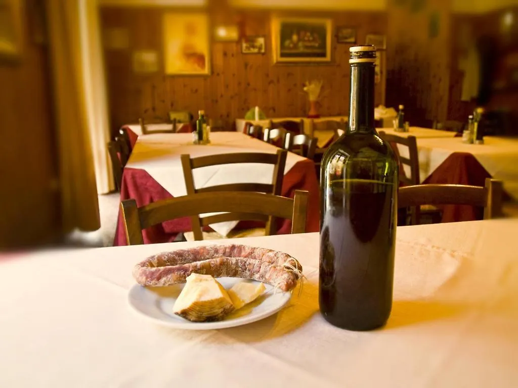 Hotel Da Paolino Trinità dʼAgultu